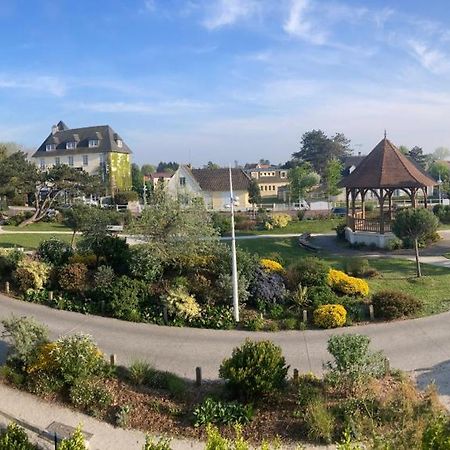 Apartamento Les Alisés Merville-Franceville-Plage Exterior foto